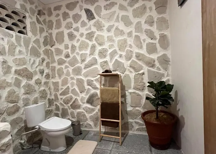 Hotel El Campo Mushroom *