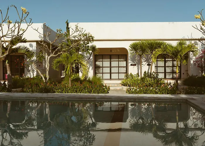 El Campo Mushroom Hotel